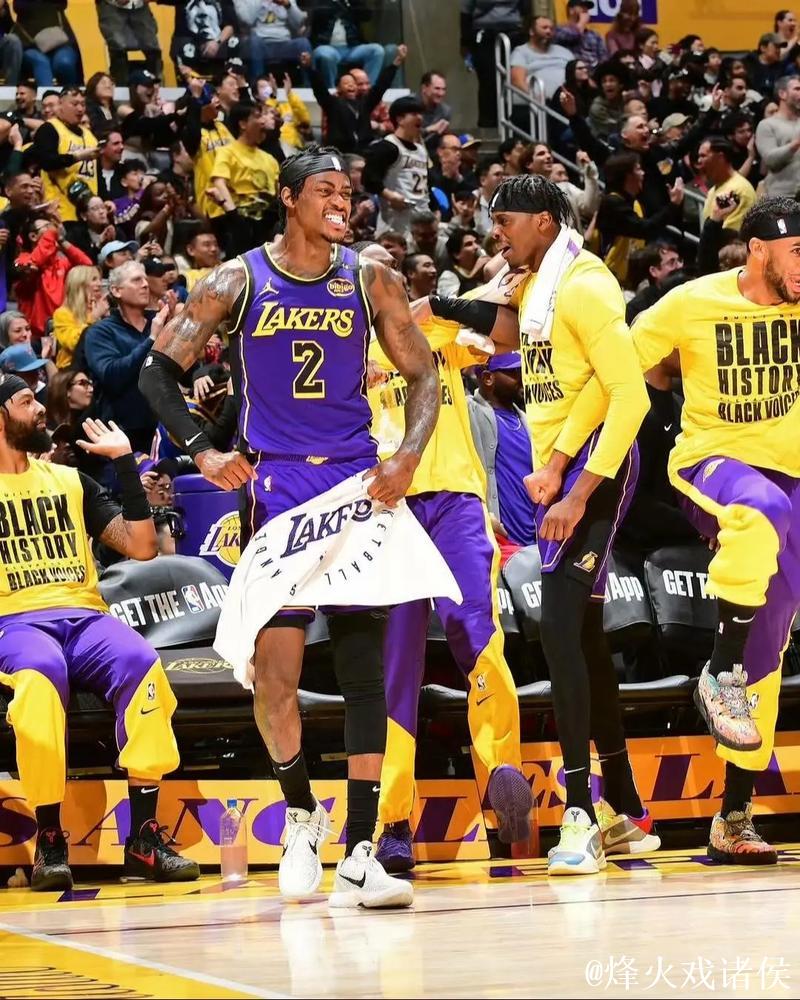 范德比尔特回归之后贡献巨大,你认为他之后能否成为湖人的常规轮转? 范德比尔特回归之后贡献巨大,你认为他之后能否成为湖人的常规轮转?