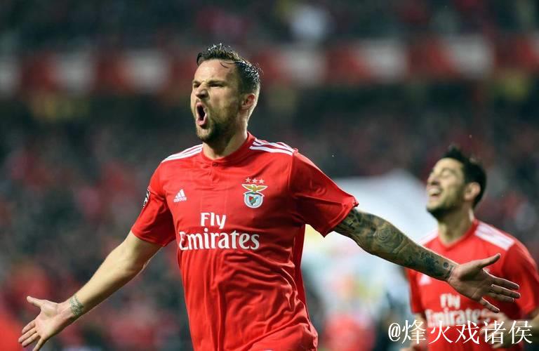 欧冠11日凌晨!穆里尼奥2-0爆冷意甲第2,阿森纳6 欧冠11日凌晨!穆里尼奥2-0爆冷意甲第2,阿森纳6