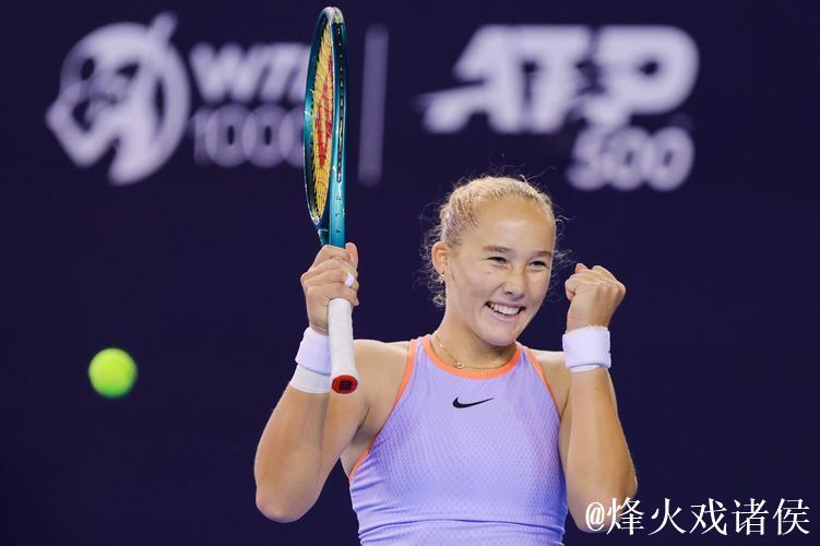 中网正赛女单八强全部出炉 萨巴伦卡将战穆霍娃