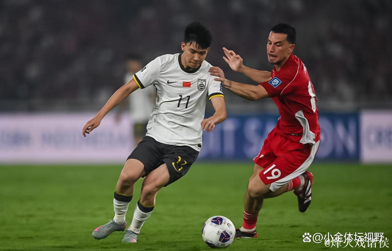 38年纪录被破,国足提前出局,王钰栋屡造威胁